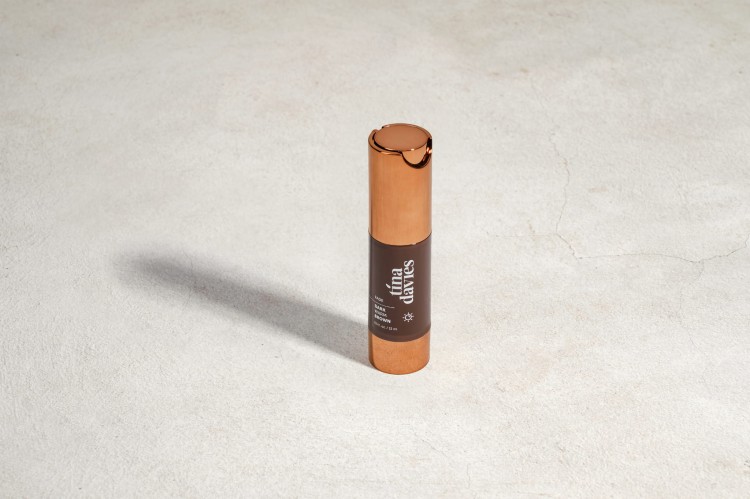 Dark Warm Brown, Bottle with Shadow.jpg